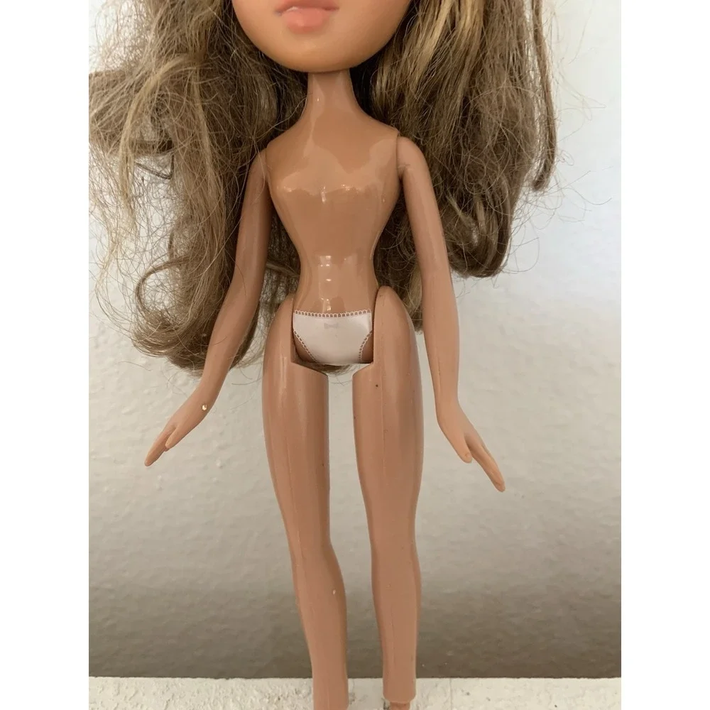 MGA Entertainment bratz magic